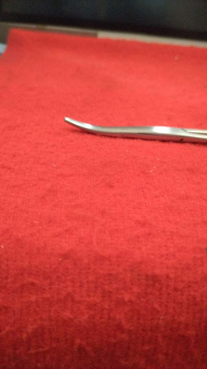 1 lot of 11 assorted steel surgical instruments