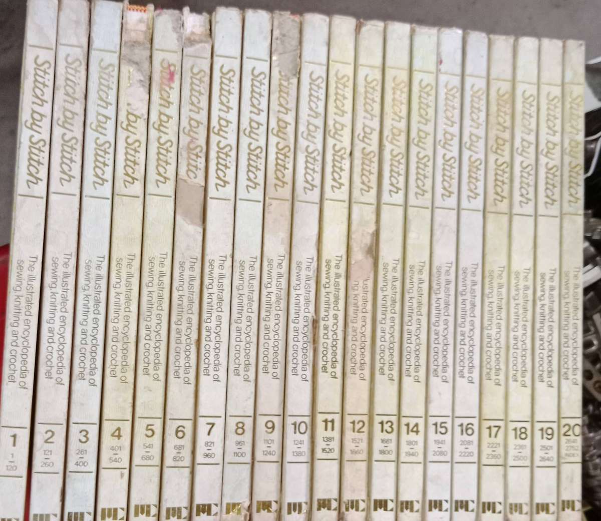 Stitch by stitch 20 volume illustrated encyclopaedia of Sewing,Knitting & Crocheting