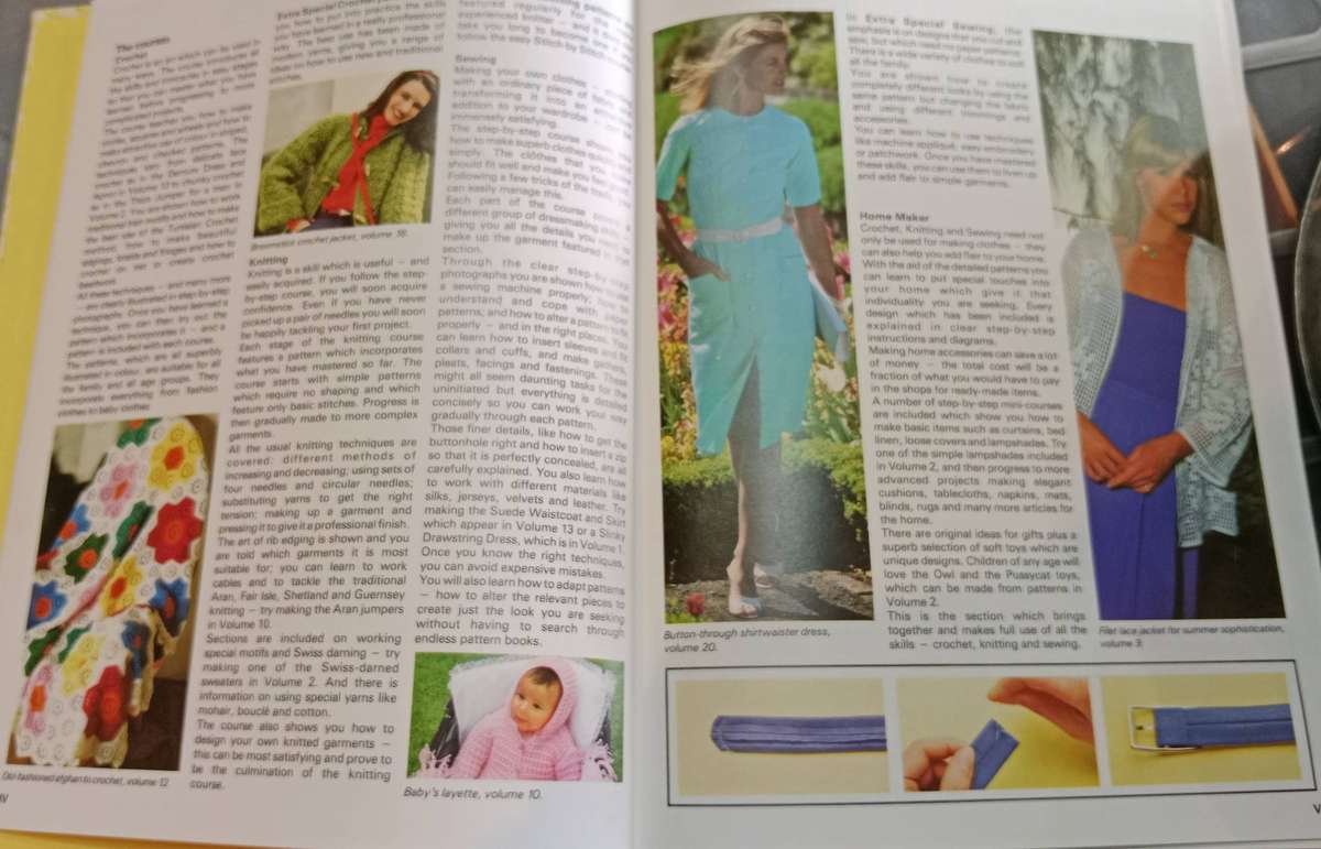 Stitch by stitch 20 volume illustrated encyclopaedia of Sewing,Knitting & Crocheting