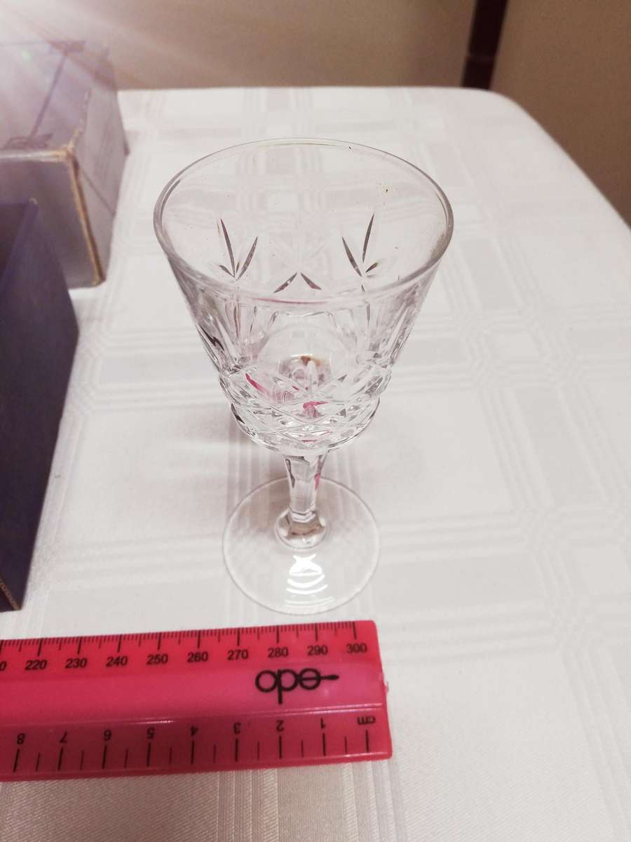 Cristal Taille french lead crystal stem glasses 5cl