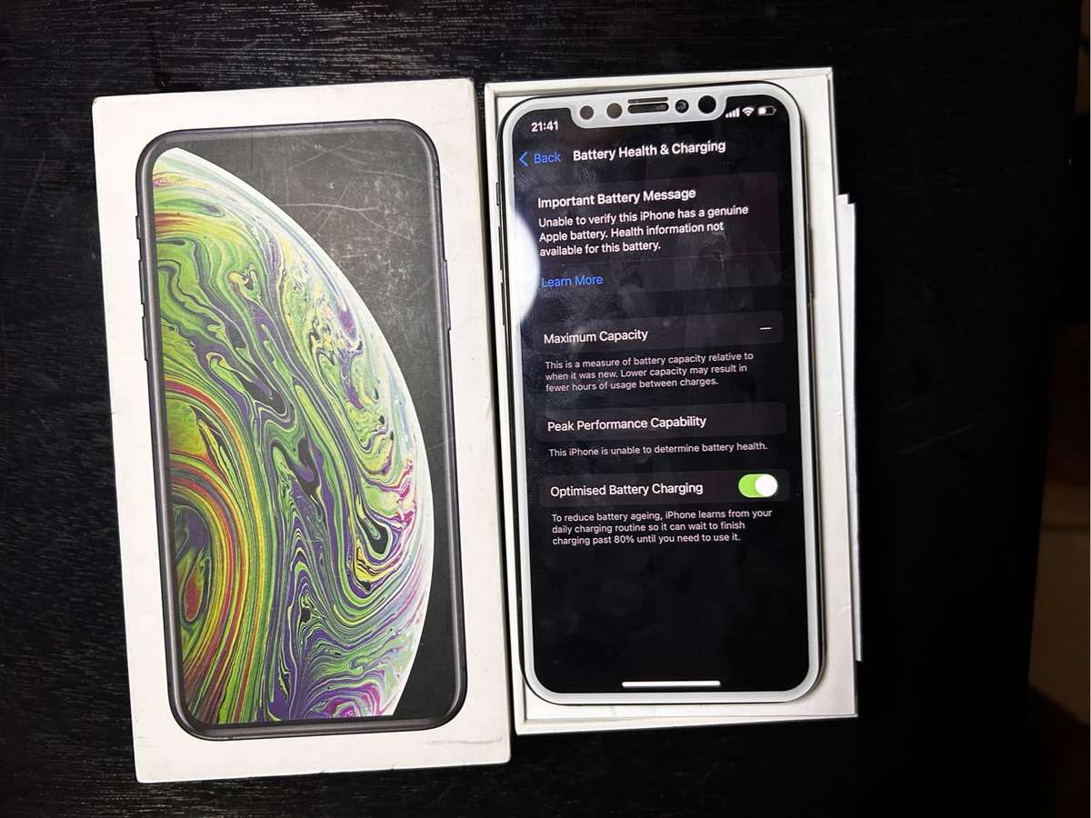 Iphone xs 256gb *refurbished*