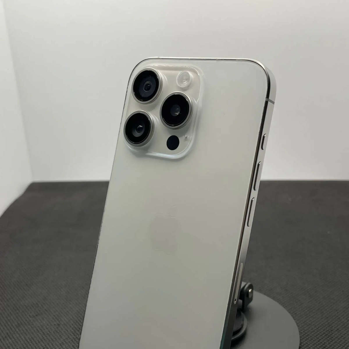 Apple iPhone 15 Pro 128GB