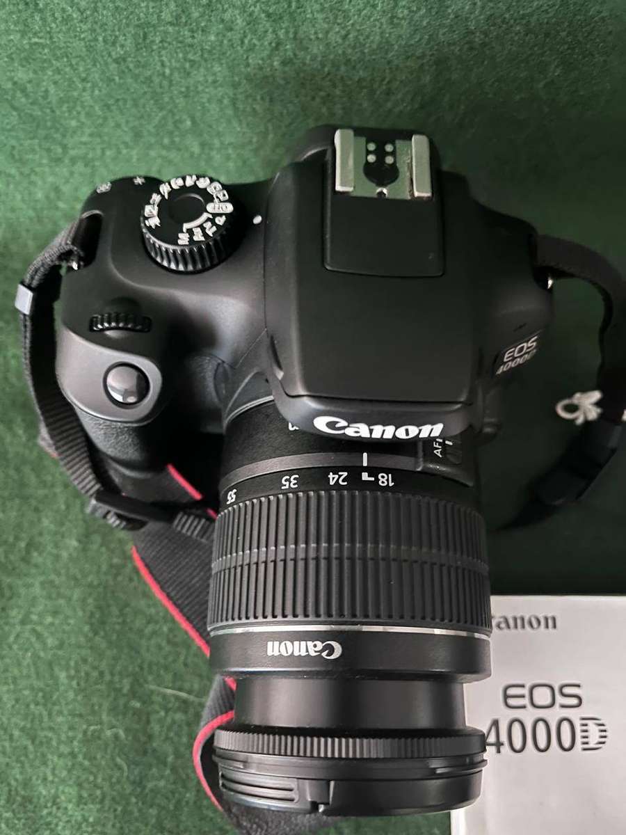 Camera SLR Digital Canon EOS 4000D Camera - with lens and instruction manual - nice condition