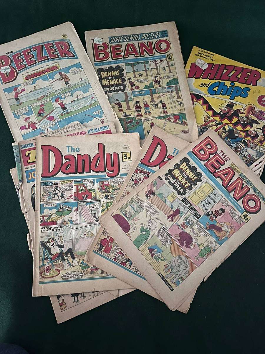 Old Comics : Collectors Items : beano / Dandy / Tiger / Whizzer - blast from the past - nice items