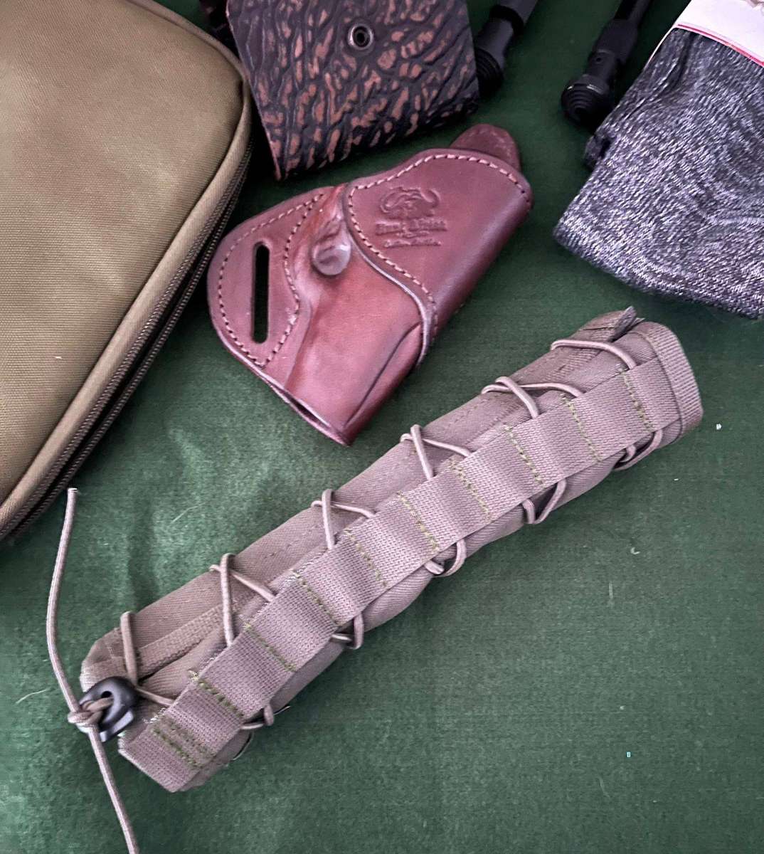 Gun accessories job lot : Ballistics storage items / Gun sock / silencer protector plus - nice items