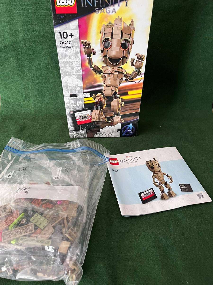 Lego Marvel : I am Groot - Scarce item - box is open - all pieces are accounted for - great item