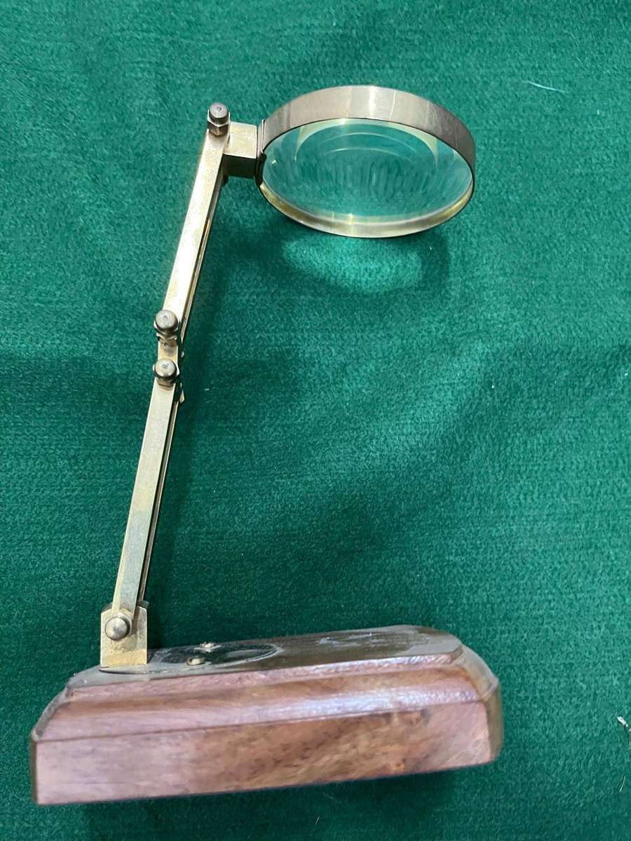 Old Brass Standing Magnifying Glass : Nice item - great condition