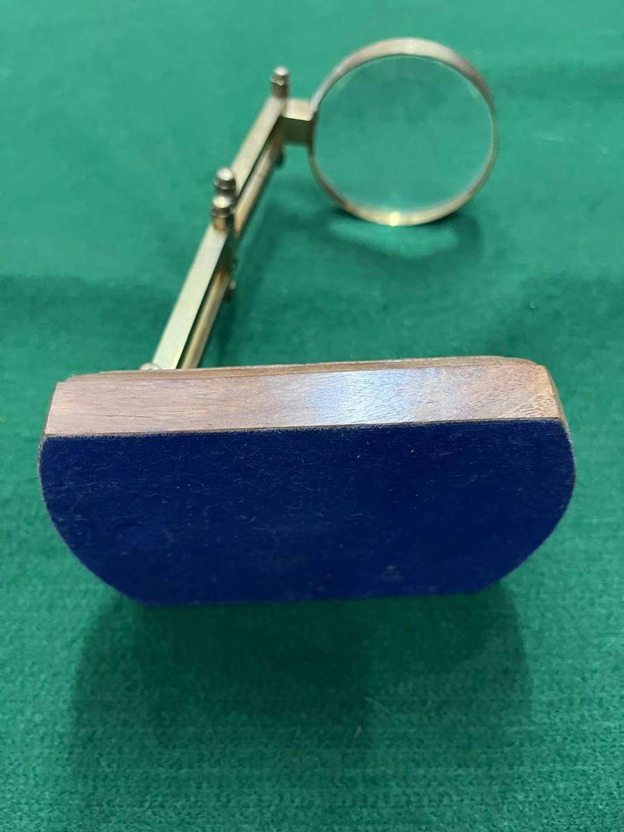 Old Brass Standing Magnifying Glass : Nice item - great condition