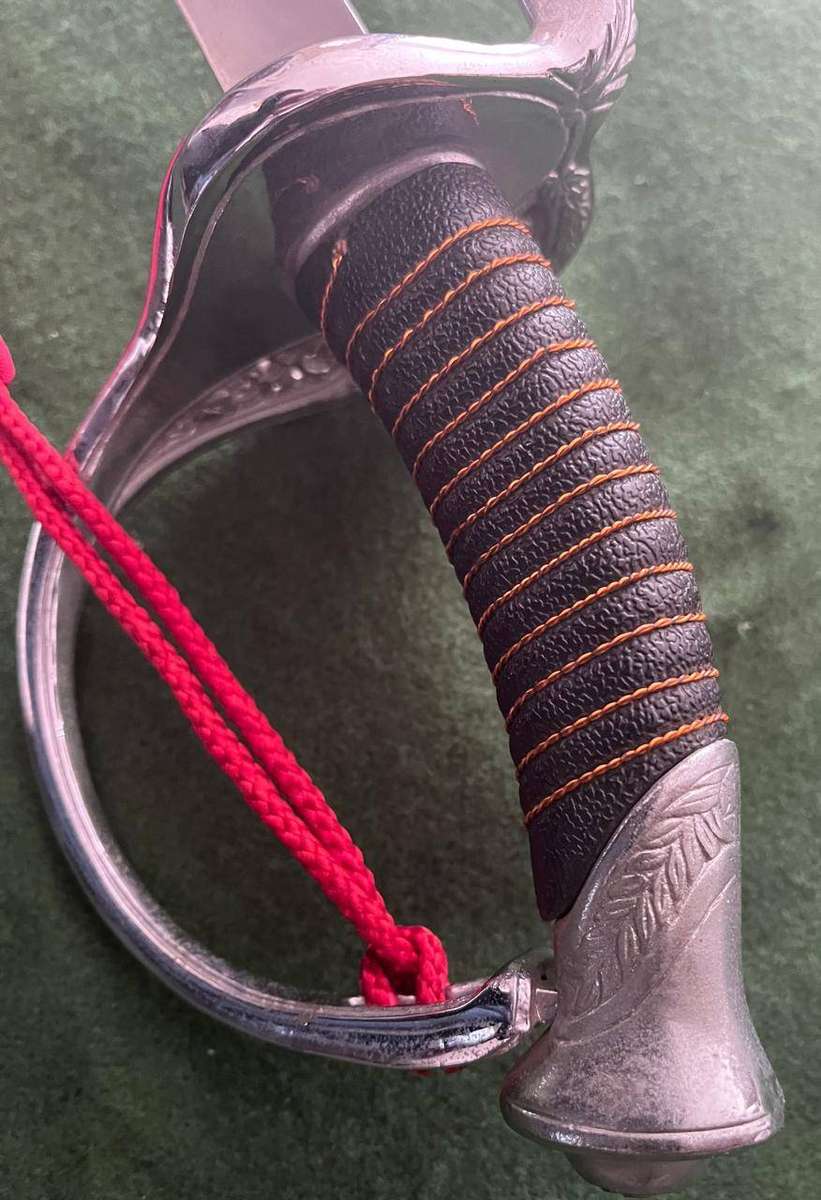 Ceremonial Sword : Dress Sword Sabre  : US Marines Sword - good condition