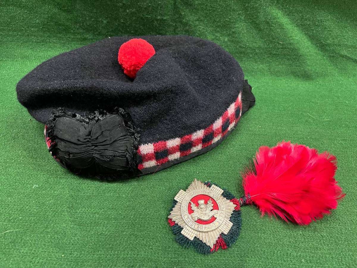 Transvaal Scottish Tam O Shanter plus badge & Hackle - great condition for age