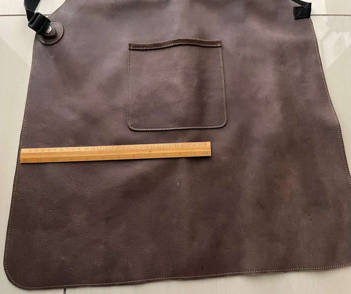 Apron : Leather : Brand New - very trendy