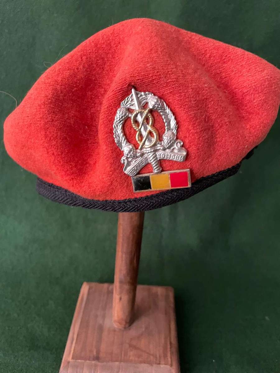 SADF Miltary Police : Provost Beret - in good condition