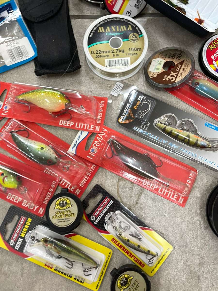 Flyfishing items  : its a Dream - Job lot of all sorts of fishing things - great condition