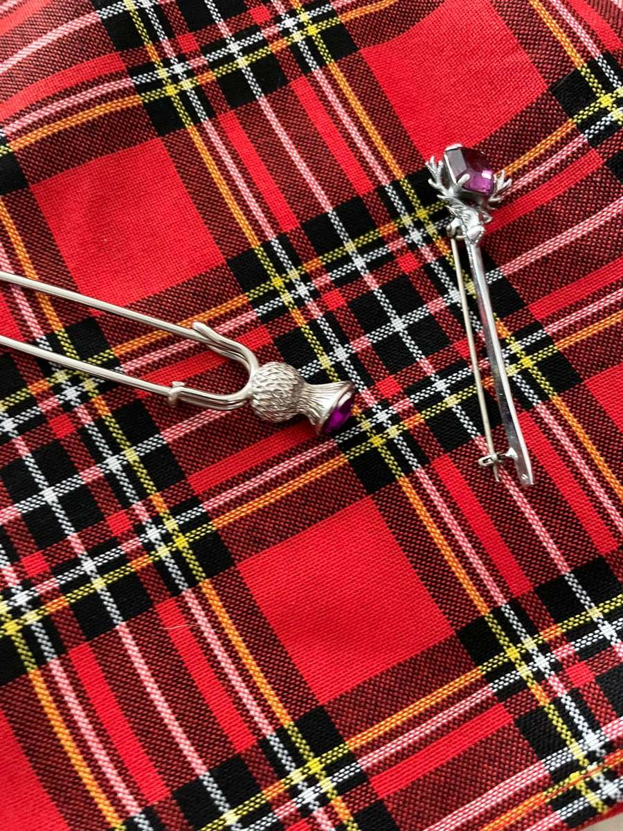 Scottish Kilt Pins & Scarf : 1 x Scottish Scarf and 2 x Kilt Pins - beautiful