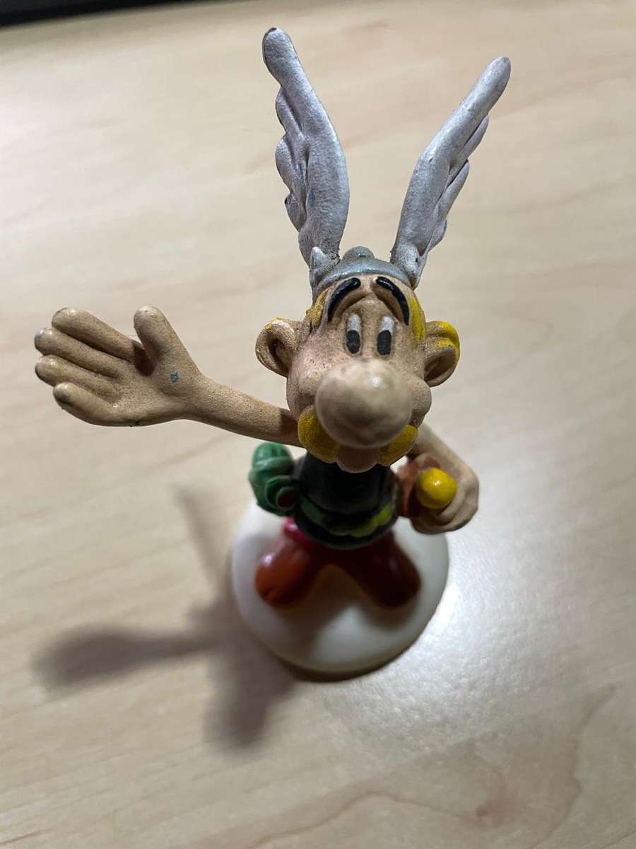 Vintage Asterix & Obelix Figurines : Two Figurines : Both items are Scarce