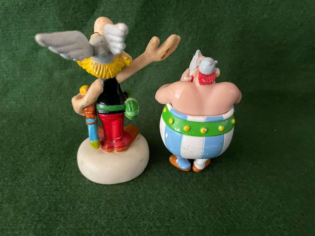 Vintage Asterix & Obelix Figurines : Two Figurines : Both items are Scarce