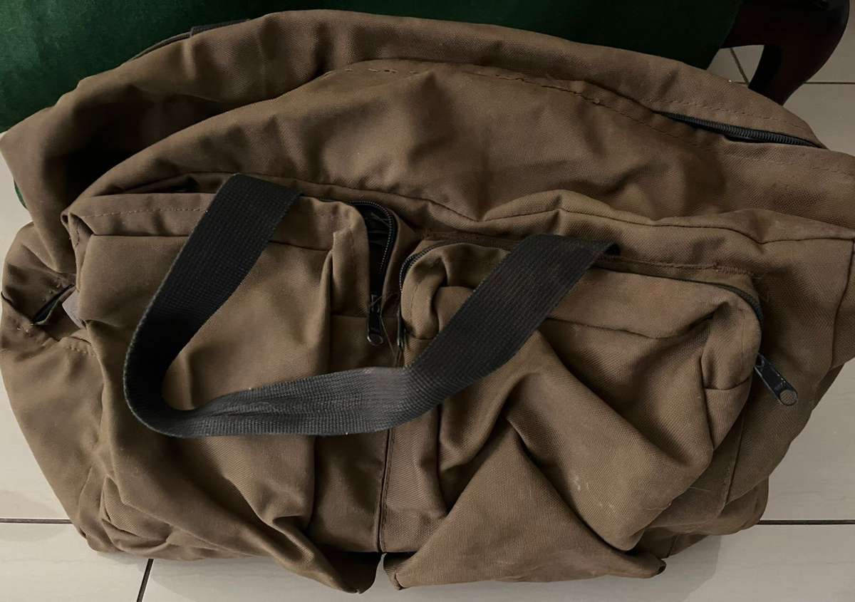 SADF 1 SAI Officers Kit Bag - in good condition - scarce