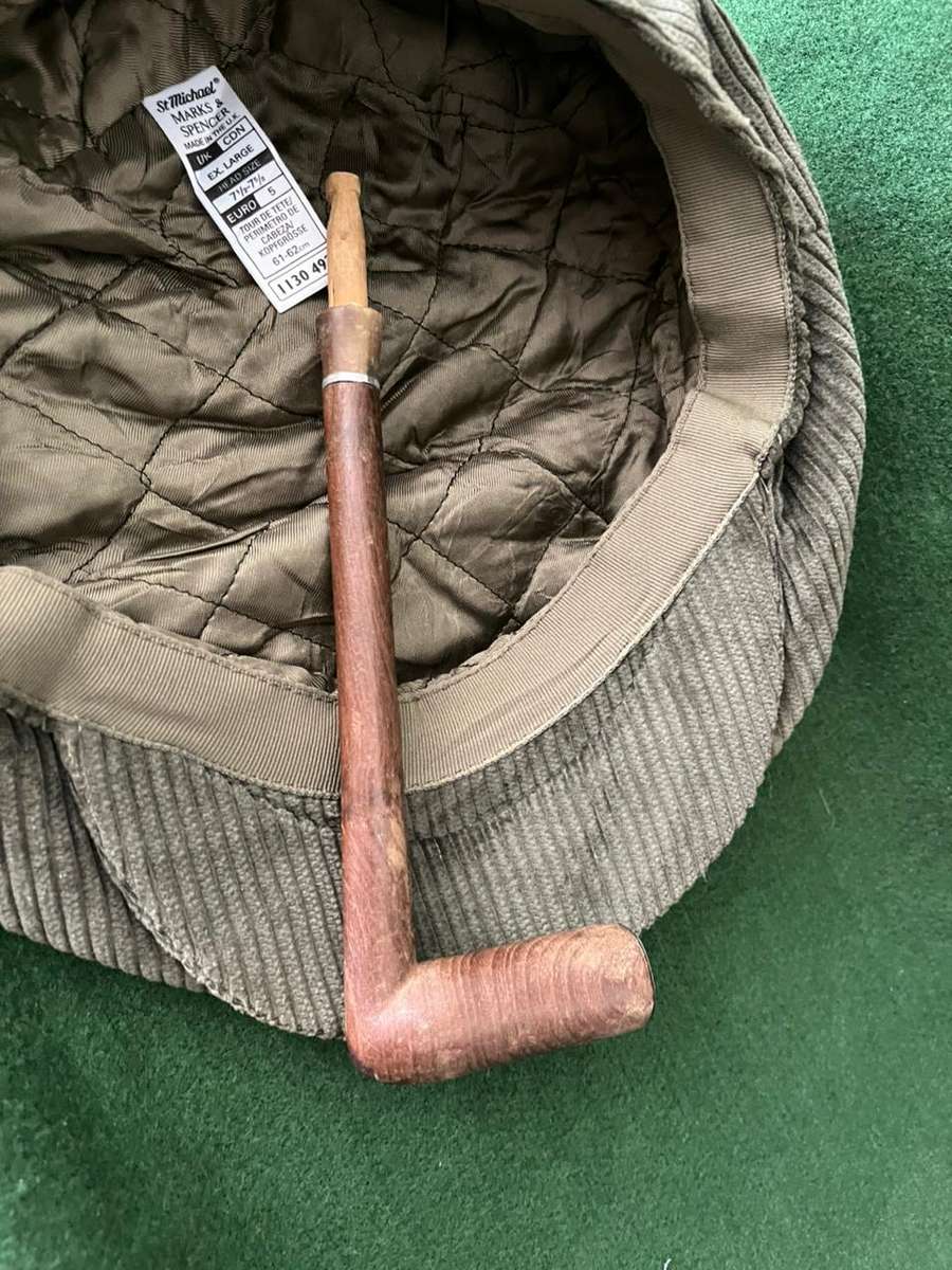 Irish Flat Cap hat and wooden pipe : Green Corduroy XL Hat & Wooden Pipe - nice