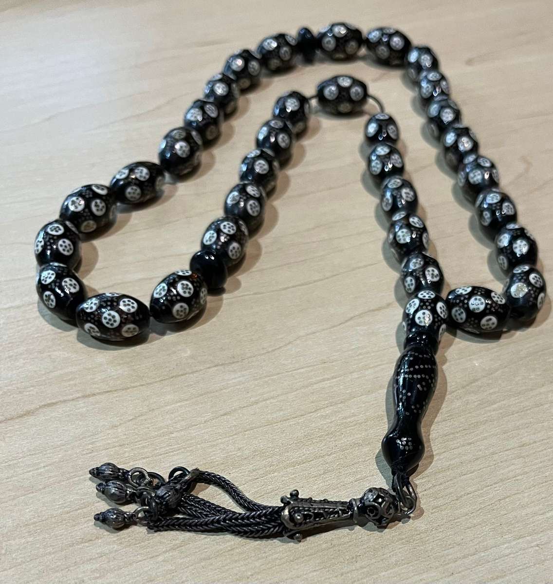 Stress beads : Beautiful black & silver prayer / stress beads - great condition