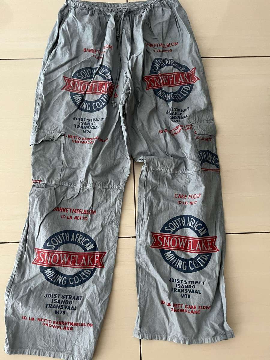 Snowflake Cargo Pants - Size XXL, Grey Color