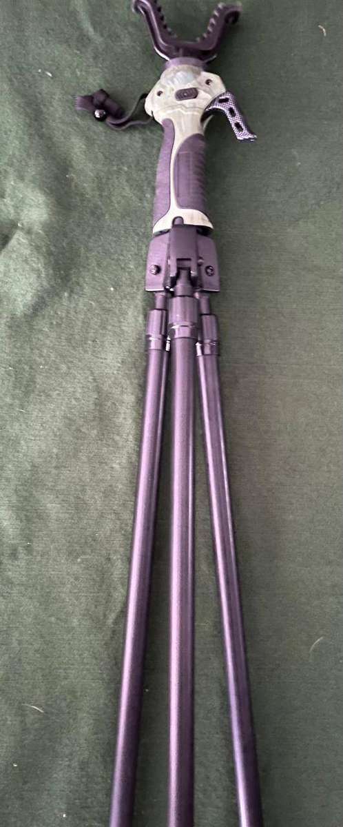 Shooting stick : Ram trigger Stick gen 3 plus Sniper mesh Camo Jacket : - nice condition