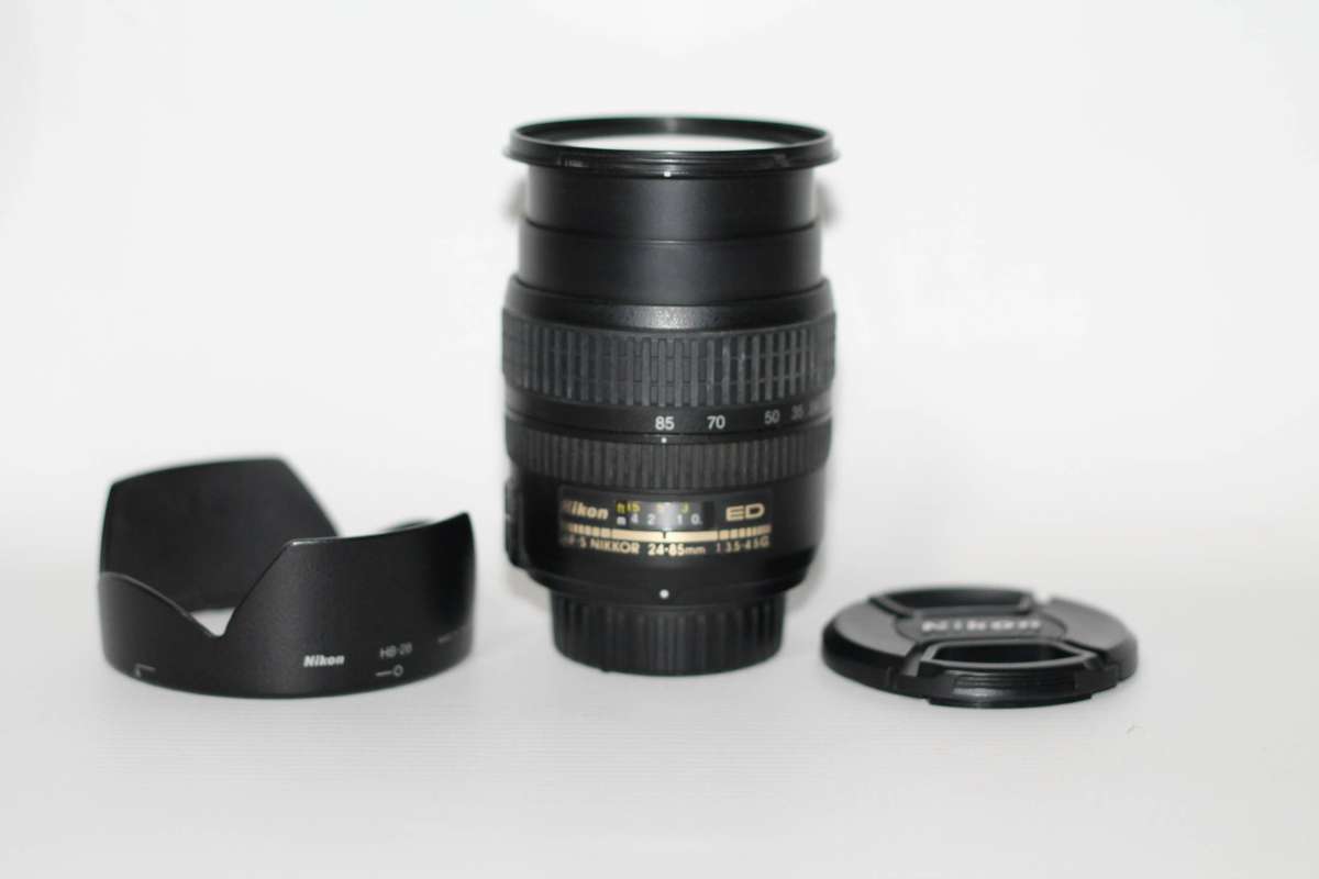Nikon 24-85mm f/3.5-4.5G VR