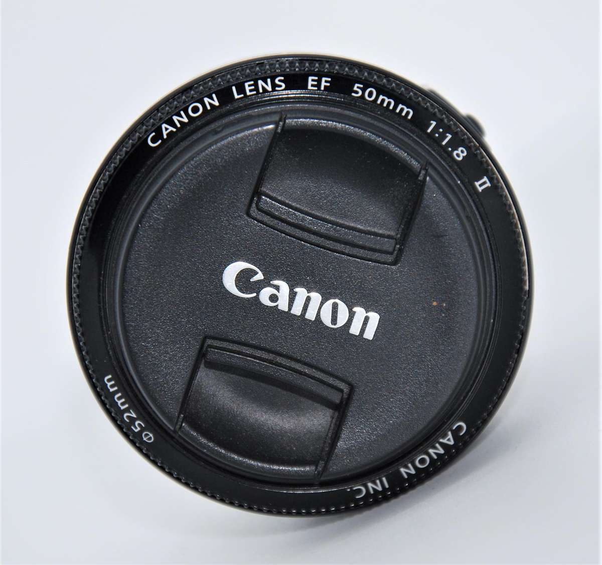 CANON EF 50MM F/1.8 II LENS IN EXCELLENT CONDITION