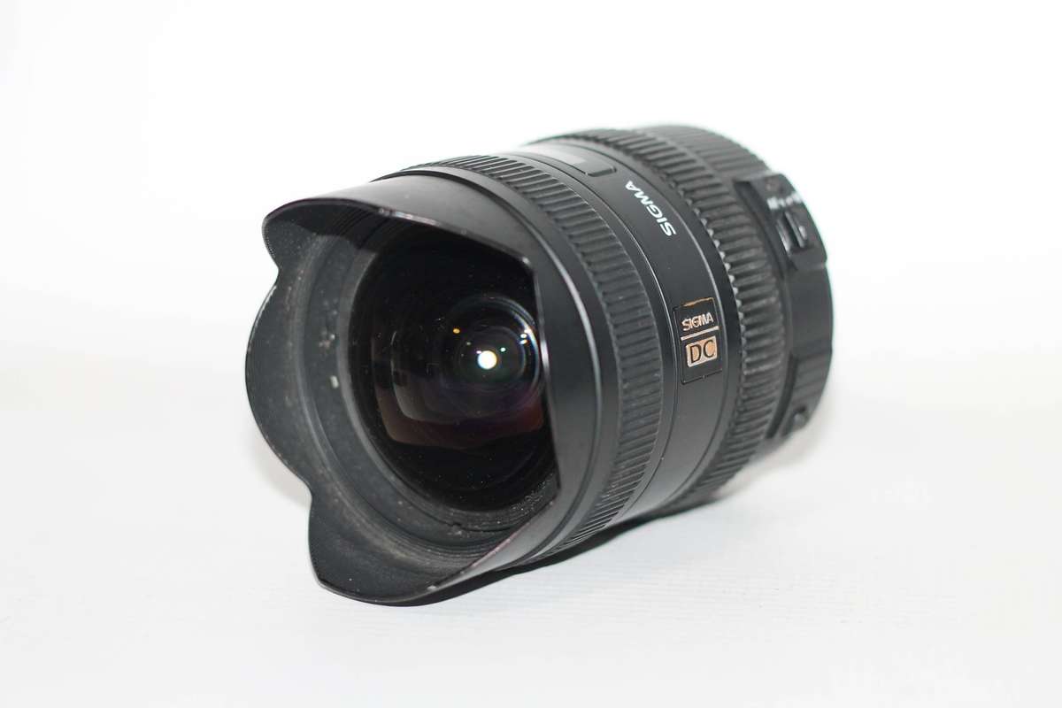Sigma AF 8-16mm f/4.5-5.6 DC HSM Lens For Canon