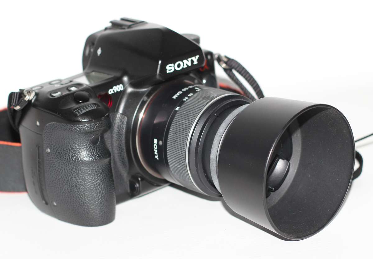 Sony Alpha DSLR A900 24.6 MP Digital Camera Body with  3.0" LCD Screen