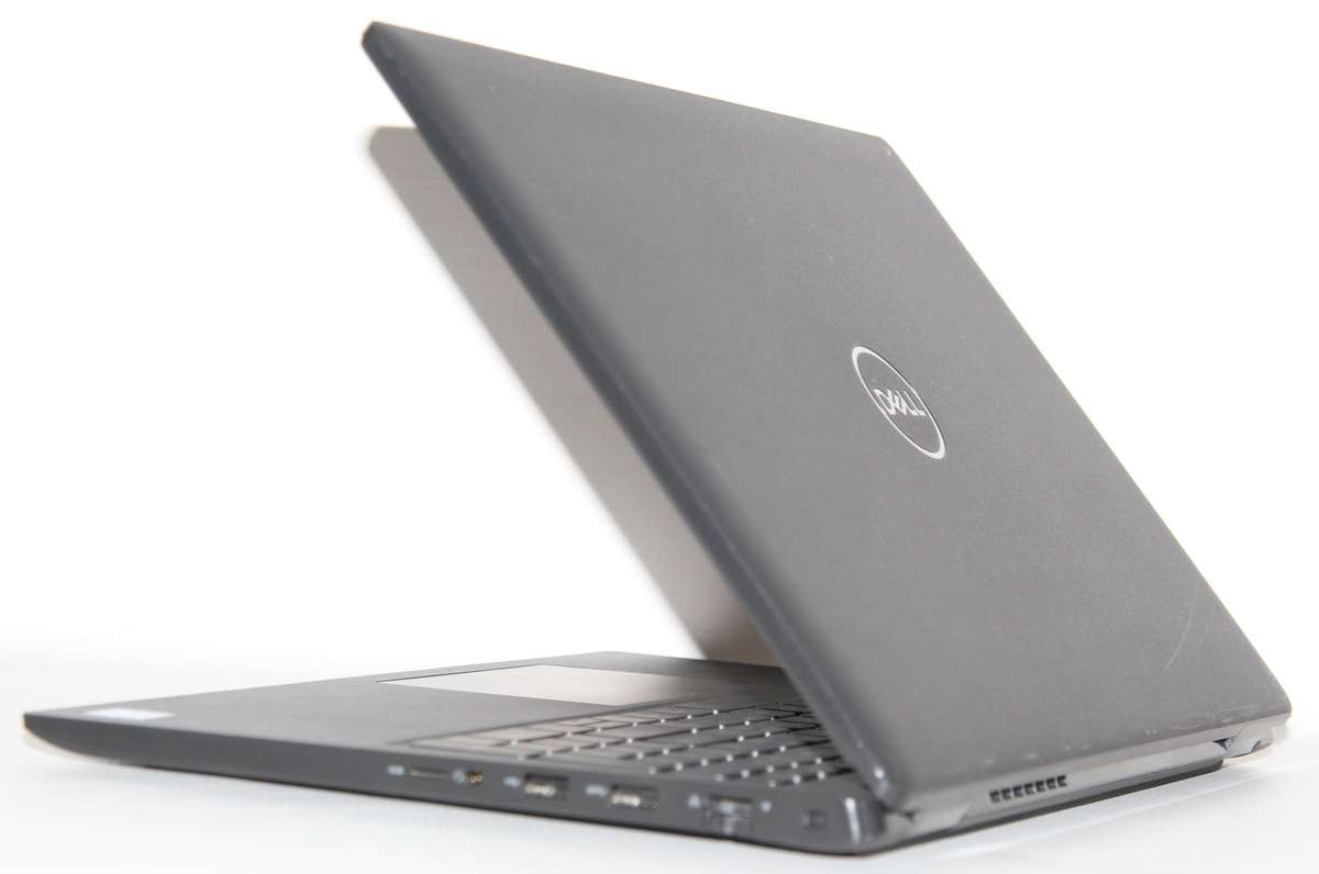 Dell Latitude 3520 Intel Core i5-1135G7 @2.40GHz.16GB RAM,256GB SSD, INTEL IRIS Xe Graphics, 15"FHD