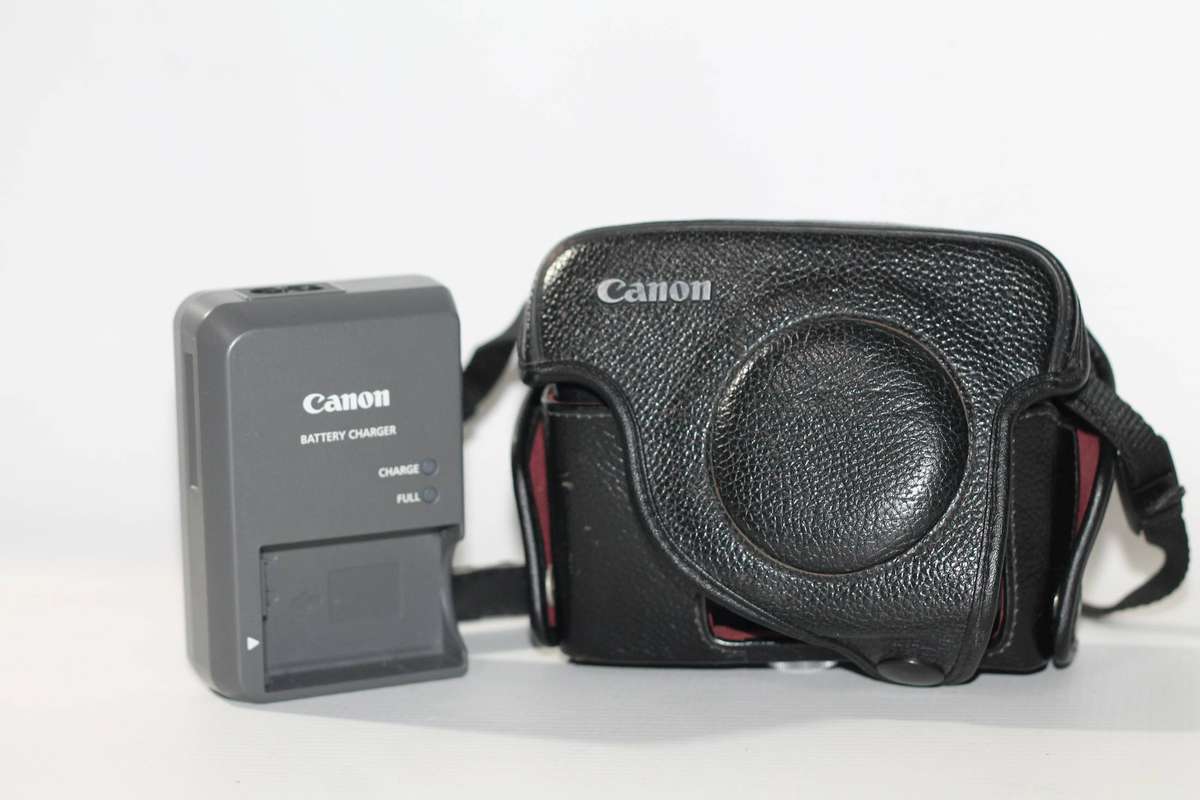 Canon PowerShot G12 Digital Camera