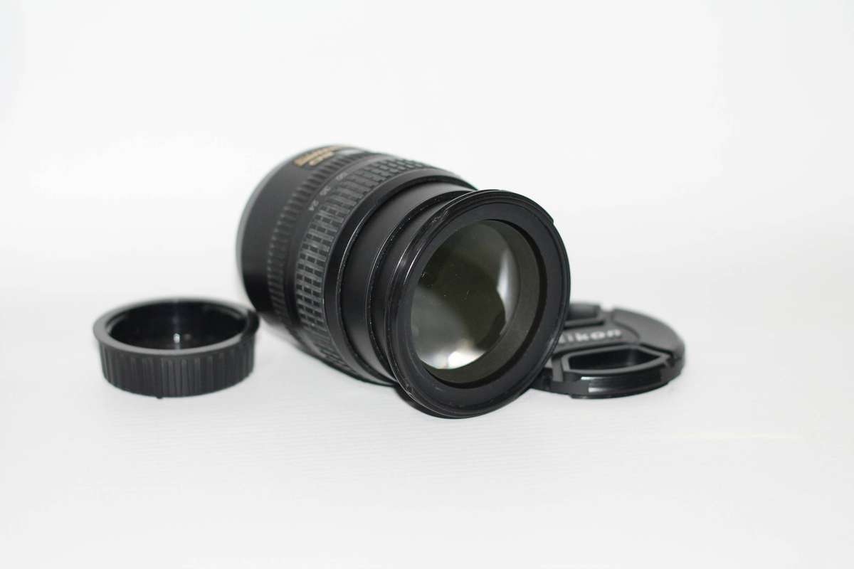 Nikon 24-85mm f/3.5-4.5G VR