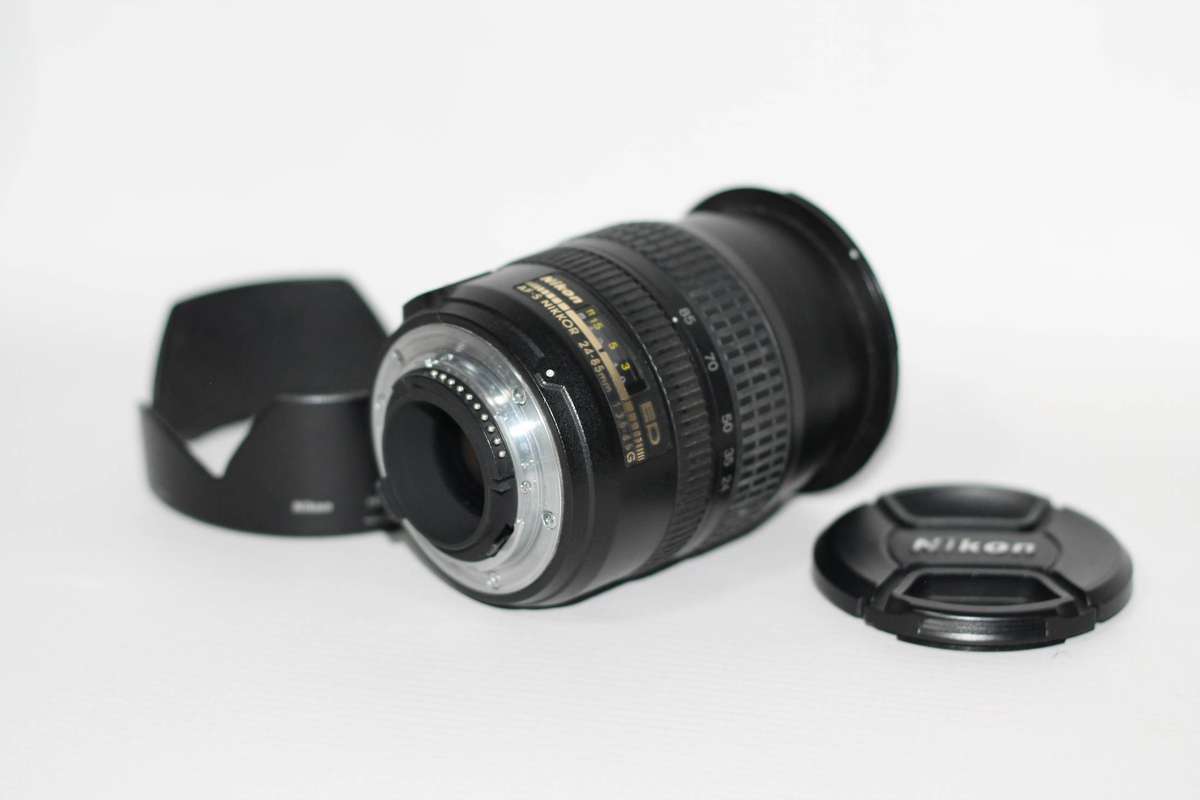 Nikon 24-85mm f/3.5-4.5G VR