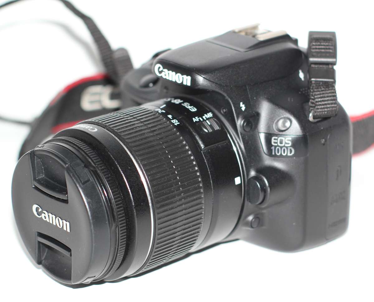 CANON EOS 100D, 18MP DSLR, FULL HD MOVIES , 18-55MM ZOOM LENS EXCELLENT CONDITION