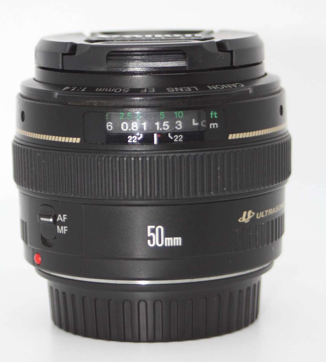 CANON EF 50mm f/1.4 USM