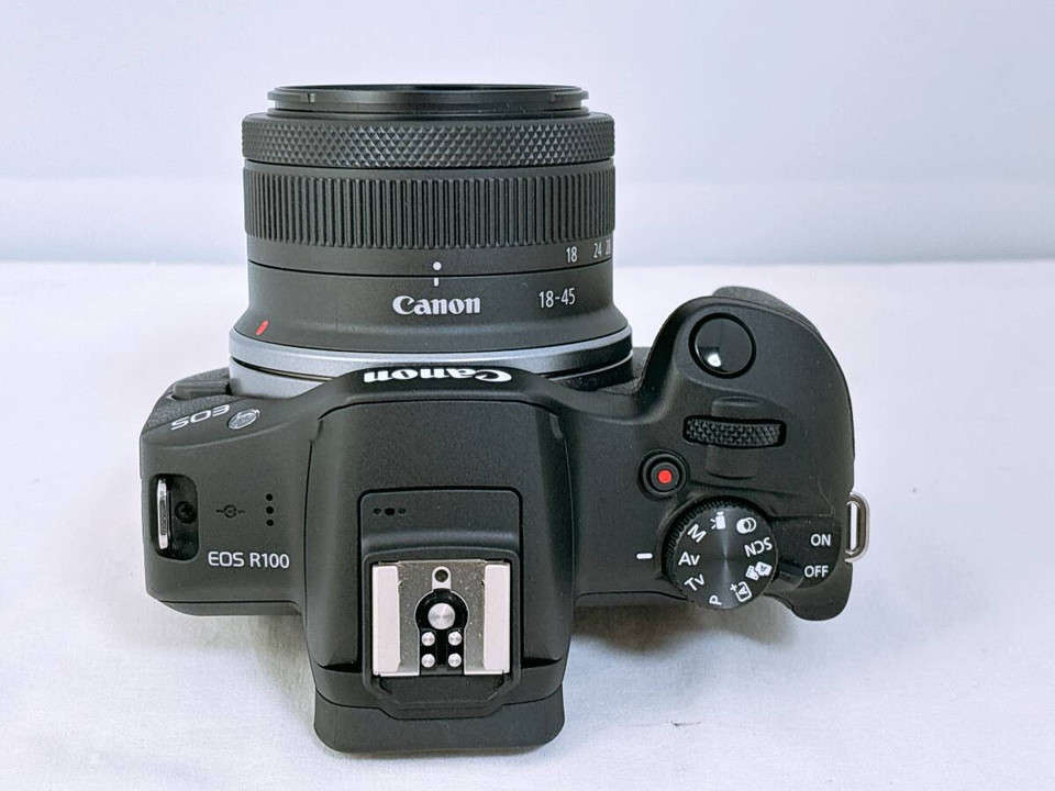 Canon EOS R100 Mirrorless Camera with RF-S 18-45mm Lens