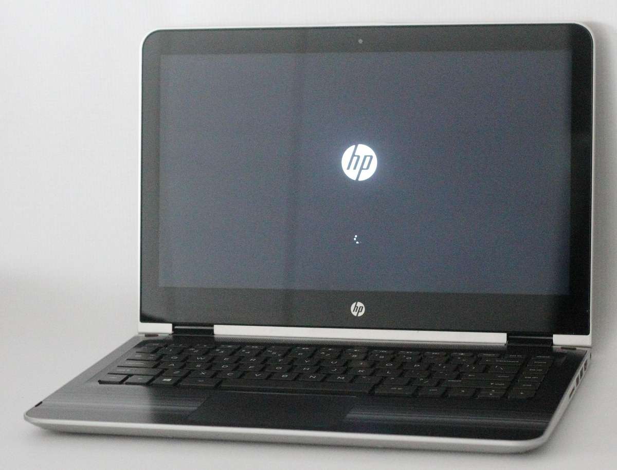 HP PAVILION X360 CONVERTIBLE INTEL CORE I5-7200U @2.50GHZ 8GB RAM - 1TB HDD, 14" FULL HD TOUCH SCREE