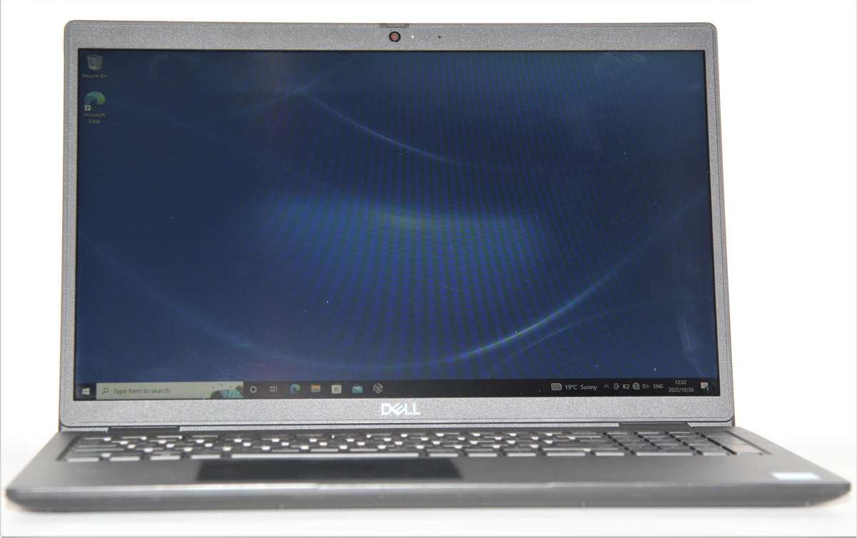 Dell Latitude 3520 Intel Core i5-1135G7 @2.40GHz.16GB RAM,256GB SSD, INTEL IRIS Xe Graphics, 15"FHD