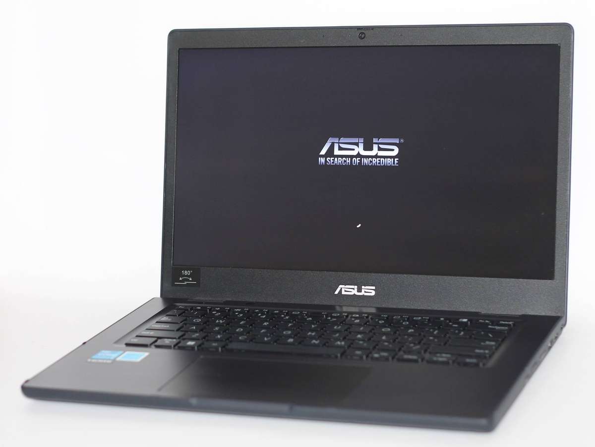 ASUS BR1402 Rugged Military Grade Laptop ,  Intel Core I3 N305 , 8GB , 512GB SSD | 14.0 FHD | Win 11