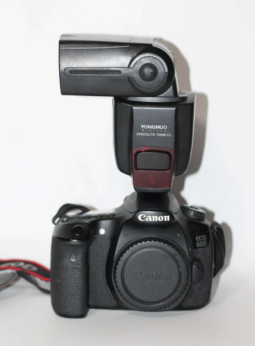 Canon EOS 60D (Body) With YN560 III . INTRENAL FLASH NOT WORKING