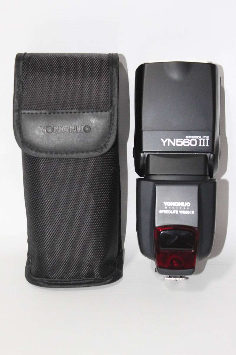 Yongnuo YN560-III Speedlite