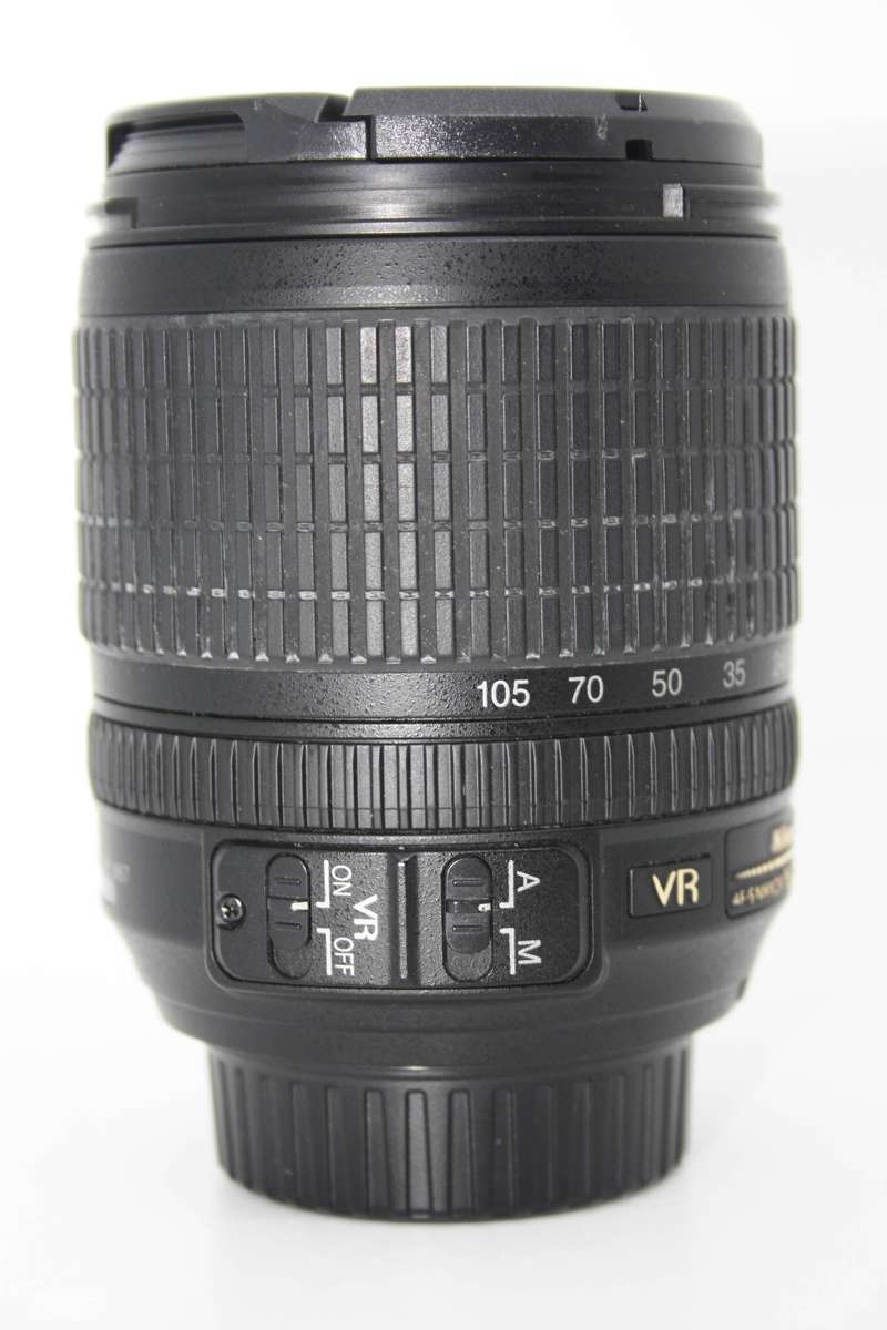 Nikon AF-S DX NIKKOR 18-105mm f/3.5-5.6G ED VR Lens