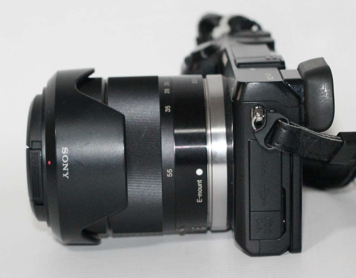 Sony NEX-7 24.3 MP Mirrorless Digital Camera with 18-55mm Lens