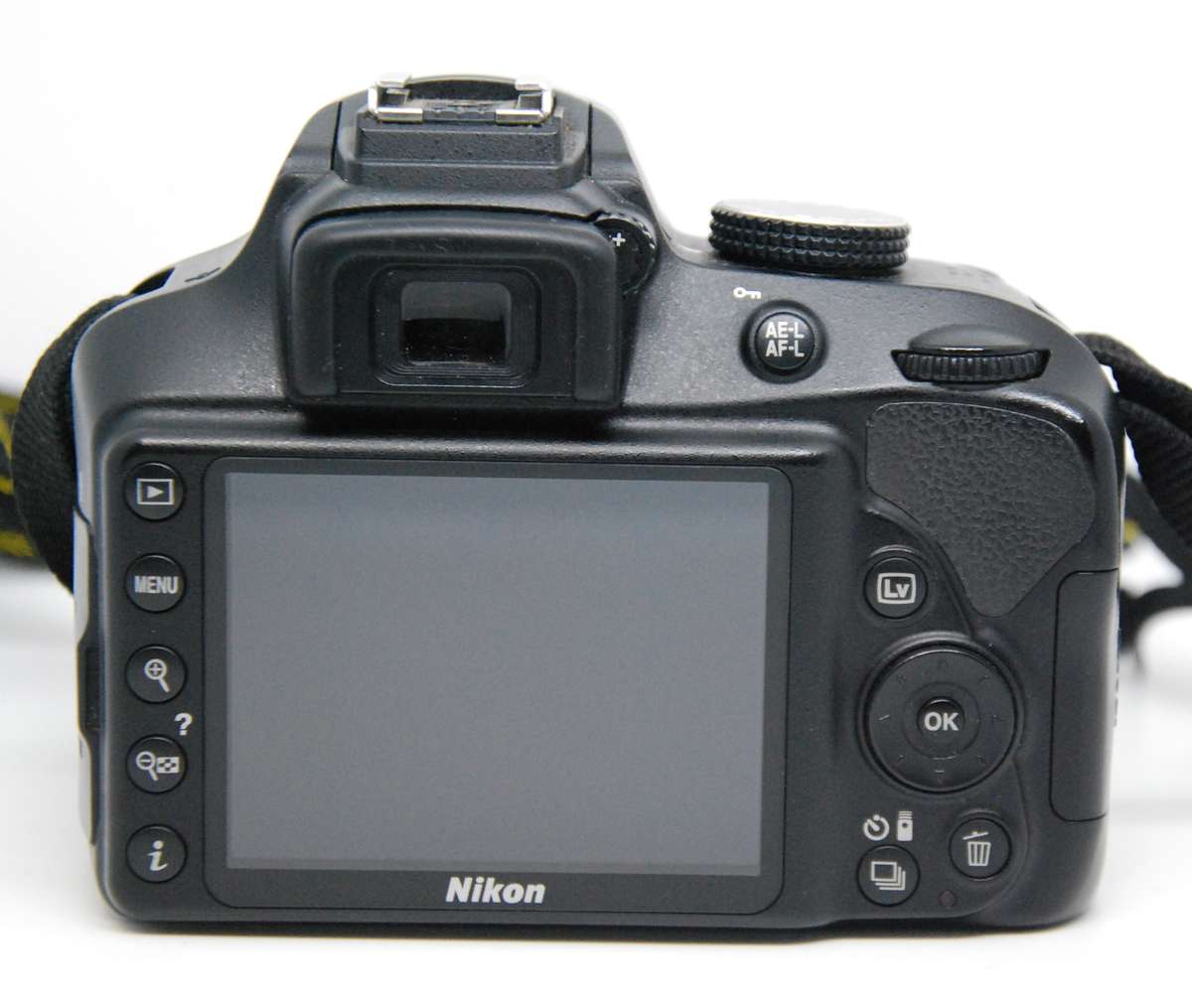 Nikon D3400 24MP DSLR ,FULL HD MOVIES with AF-P 18-55mm Lens ,VERY GOOD CONDITION. LOW SHUTTER(2050)