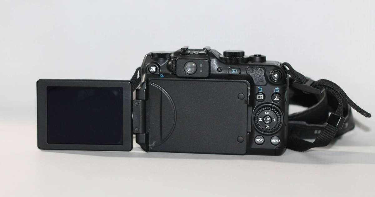 Canon PowerShot G12 Digital Camera