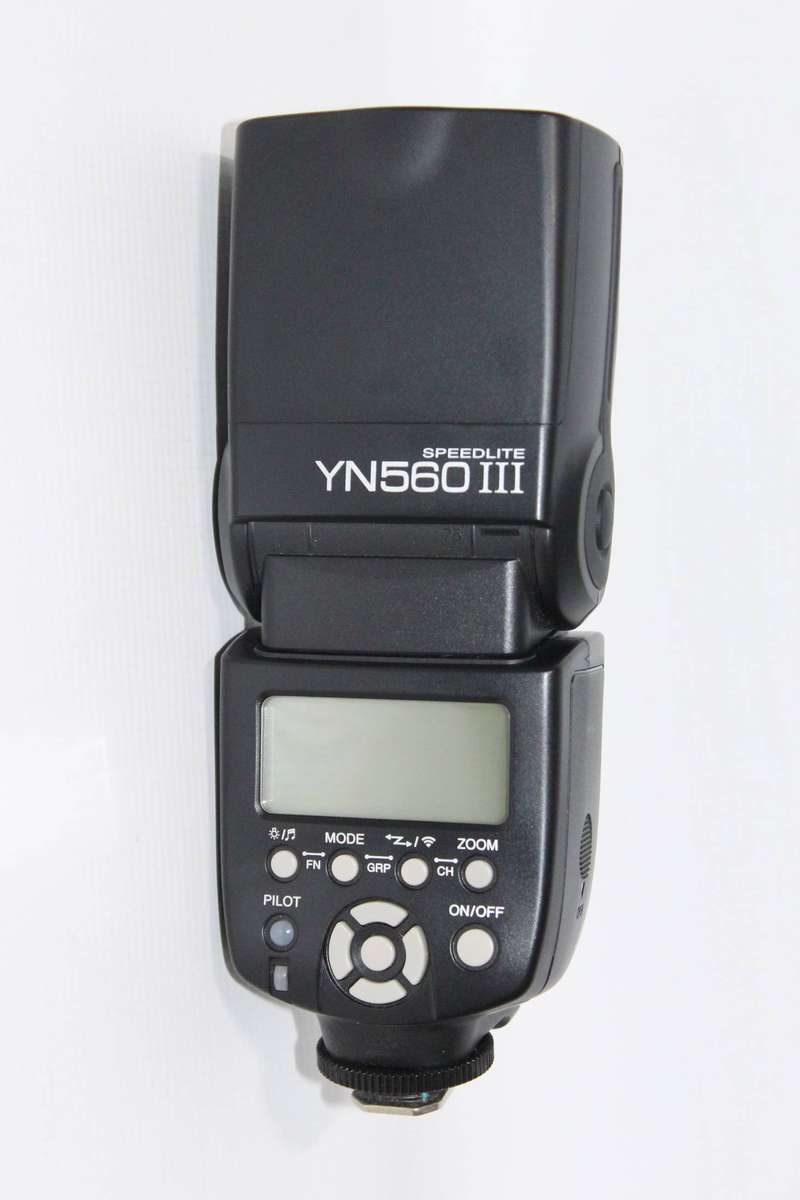 Yongnuo YN560-III Speedlite