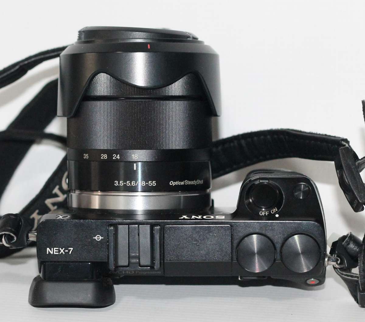 Sony NEX-7 24.3 MP Mirrorless Digital Camera with 18-55mm Lens