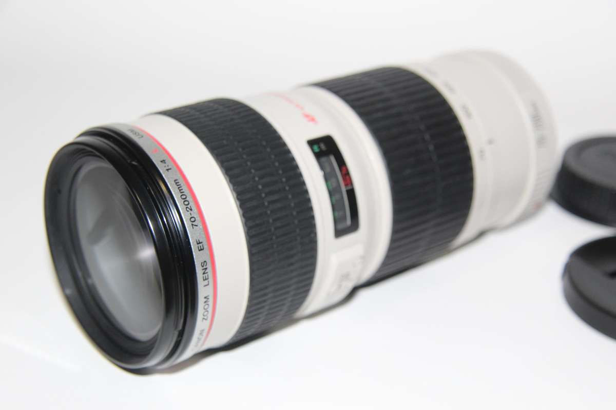 CANON EF 70-200mm f/4L USM