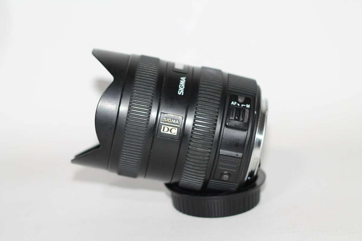 Sigma AF 8-16mm f/4.5-5.6 DC HSM Lens For Canon