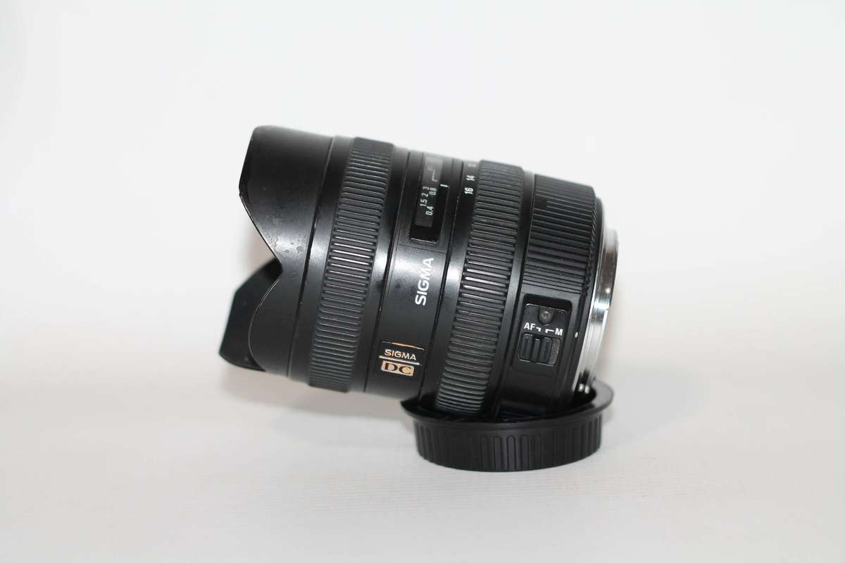 Sigma AF 8-16mm f/4.5-5.6 DC HSM Lens For Canon